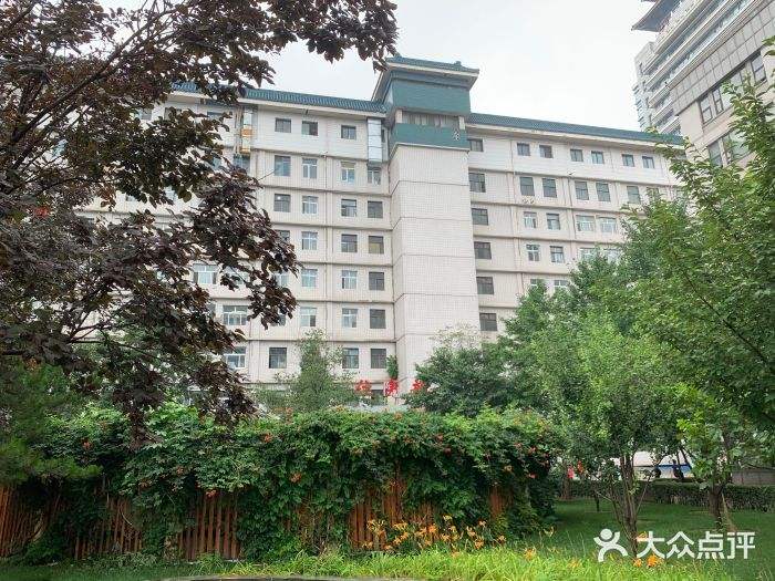 北京广安门医院(北京广安门医院是公立的还是私立的)