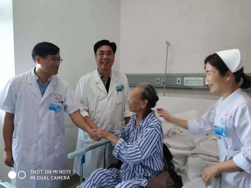 北京胃癌手术最好的医院医生-(北京胃癌最好的医院最权威的大夫)