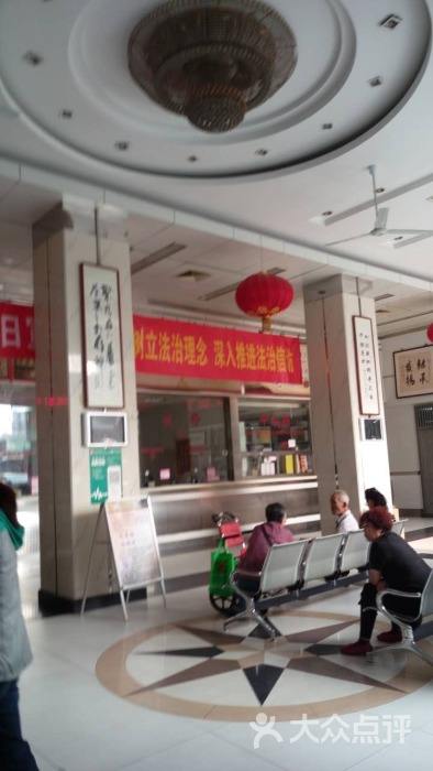 关于北京中医药大学附属护国寺中医医院代挂专家号，减少患者等待就医的时间的信息