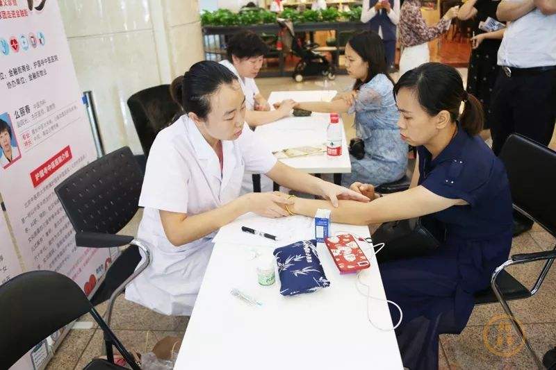 关于北京中医药大学附属护国寺中医医院代挂跑腿，全天在线第一时间安排的信息