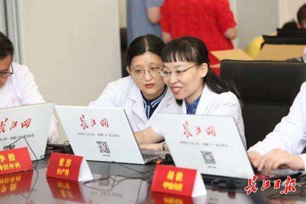 北京大学第六医院专家跑腿代预约，在线客服为您解答-({号贩子挂号-黄牛票贩子代挂})