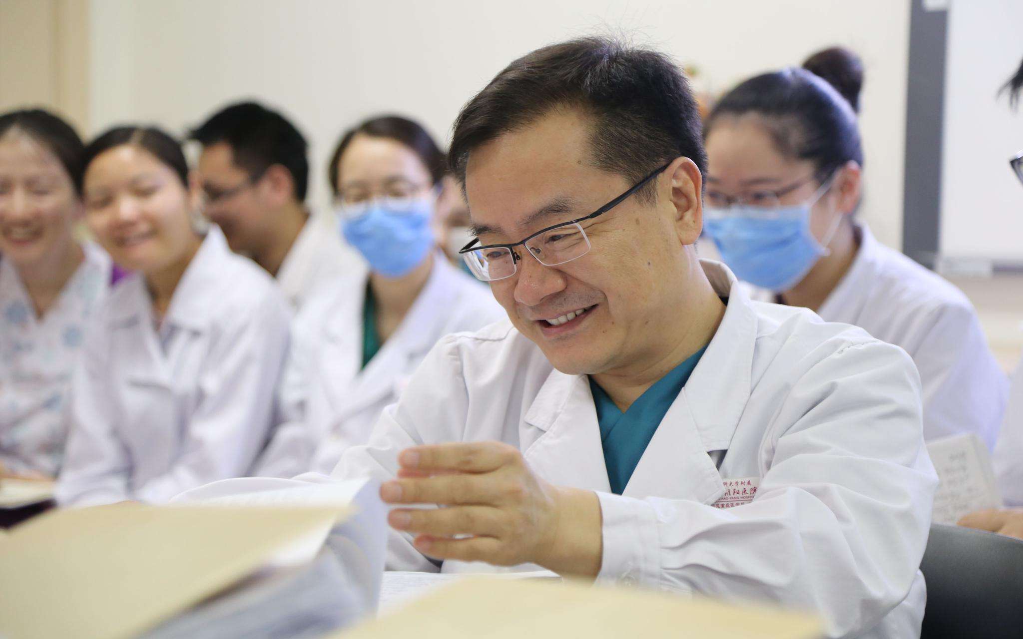首都医科大学附属北京中医医院代挂专家号，减少患者等待就医的时间-({号贩子挂号-黄牛票贩子代挂})