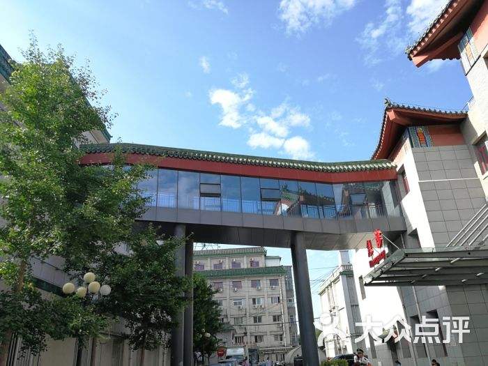 中国中医科学院西苑医院黄牛跑腿号贩子挂号，所有三甲医院都可办理的简单介绍