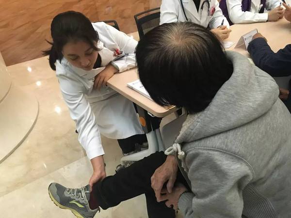 关于北京大学国际医院跑腿代帮挂号，认真服务每一位客户的信息