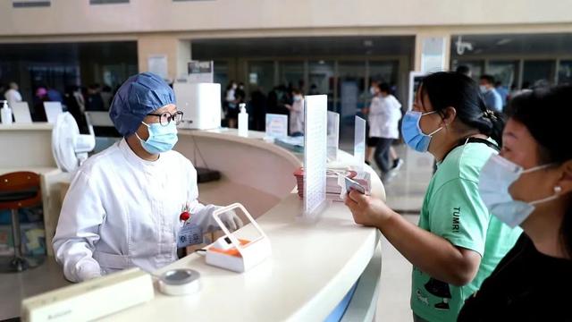 关于北京市海淀妇幼保健院代排队挂号，让每个患者轻松看上病的信息