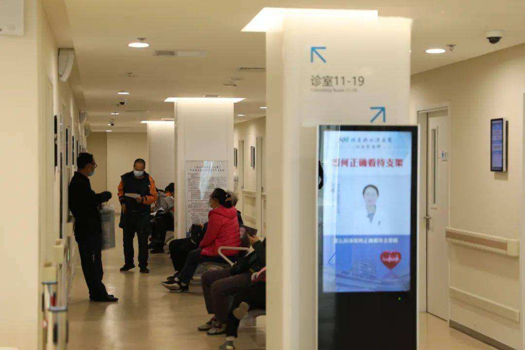 关于北京回龙观医院门口黄牛代挂，需要电我的信息