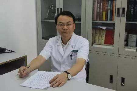 关于中国中医科学院广安门医院代挂专家号，预约成功再收费的信息