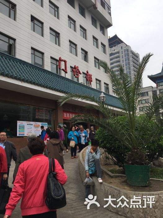 中国中医科学院广安门医院靠谱的代挂号贩子联系方式哪家专业的简单介绍