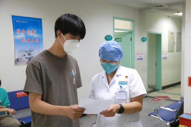 北京大学口腔医院牙体牙髓黄牛代挂多少钱；疫情:2022年挥之不去的梦魇的简单介绍