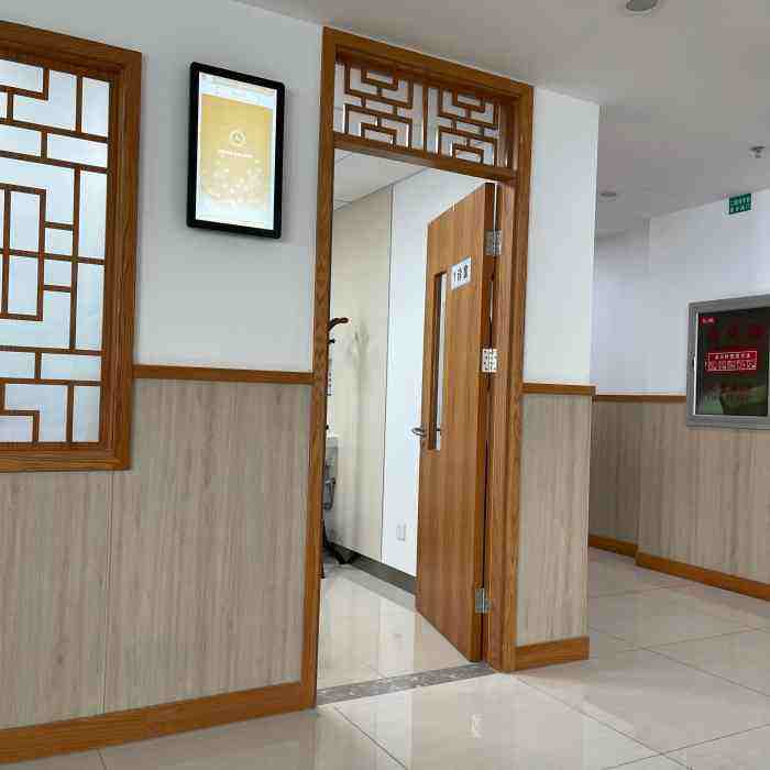 中国中医科学院广安门医院跑腿挂号预约，合理的价格细致的服务的简单介绍