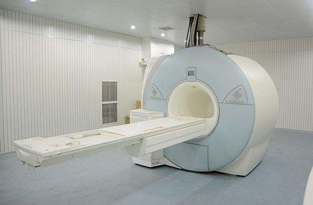 包含北京中医药大学第三附属医院跑腿代挂联系电话；为什么CT检查只需2分钟，核磁检查却要20分钟?