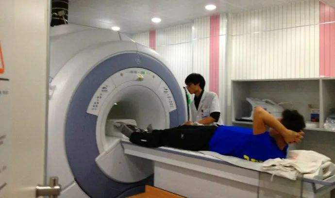 安定医院黄牛跑腿代挂；磁共振检查到底是什么?对人体有辐射吗?的简单介绍