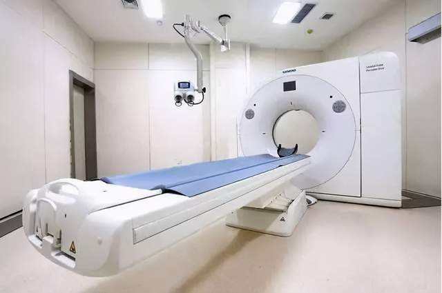 304医院【骨科-张洪】黄牛抢号多少钱；一文看懂X线、CT与核磁(MRI)的区别的简单介绍