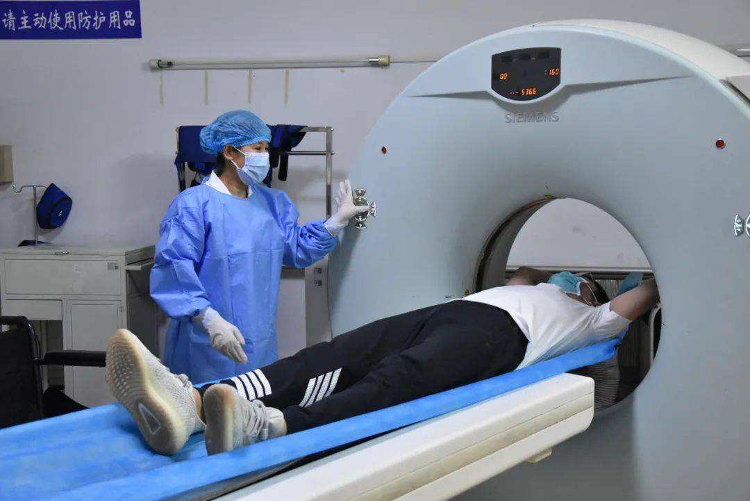 同仁医院号贩子跑腿挂号代办；为什么CT检查只需2分钟，核磁检查却要20分钟?的简单介绍