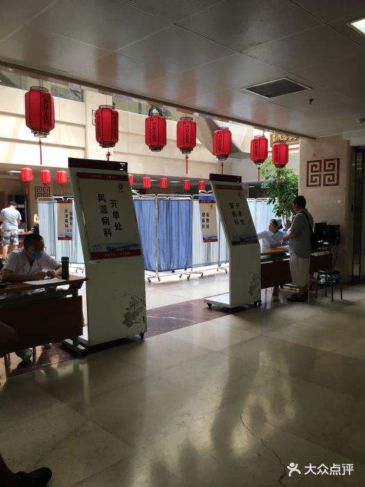 中国中医科学院西苑医院黄牛代挂号，第一时间安排的简单介绍