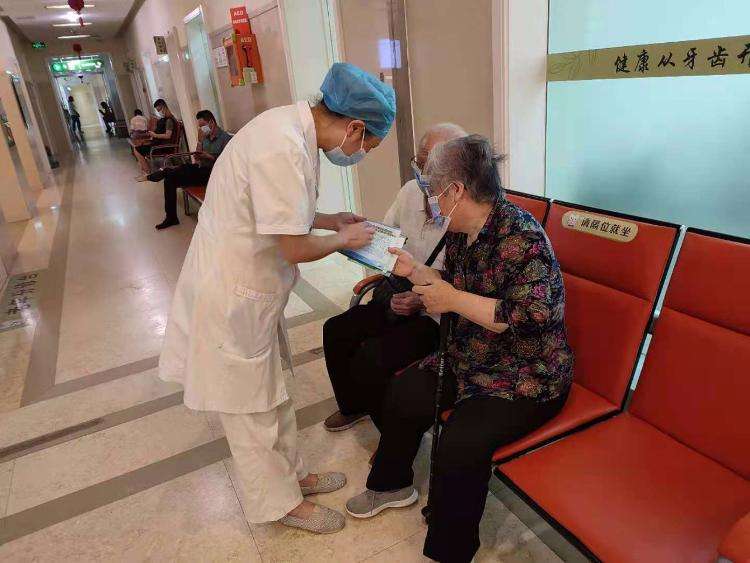 北京大学第一医院挂号票贩子自我推荐，为患者解决一切就医难题的简单介绍