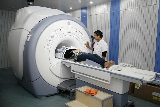 关于307医院挂号最靠谱的黄牛秒出号；做防癌体检，超声、核磁、CT、PET-CT，哪种准确率最高?一文读懂的信息