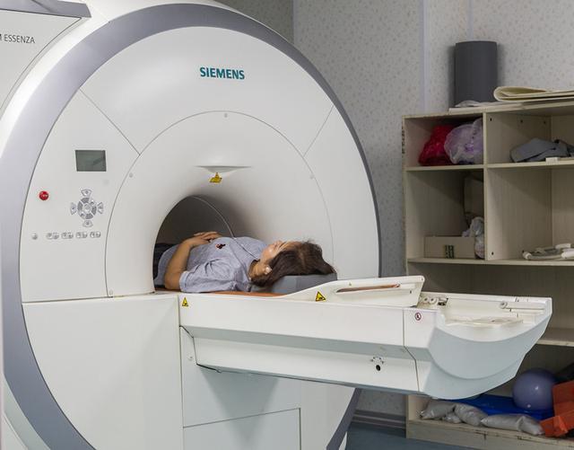 关于北京儿童医院代挂陪诊服务；为何很多医生都不建议患者做核磁共振检查?你知道原因吗?的信息