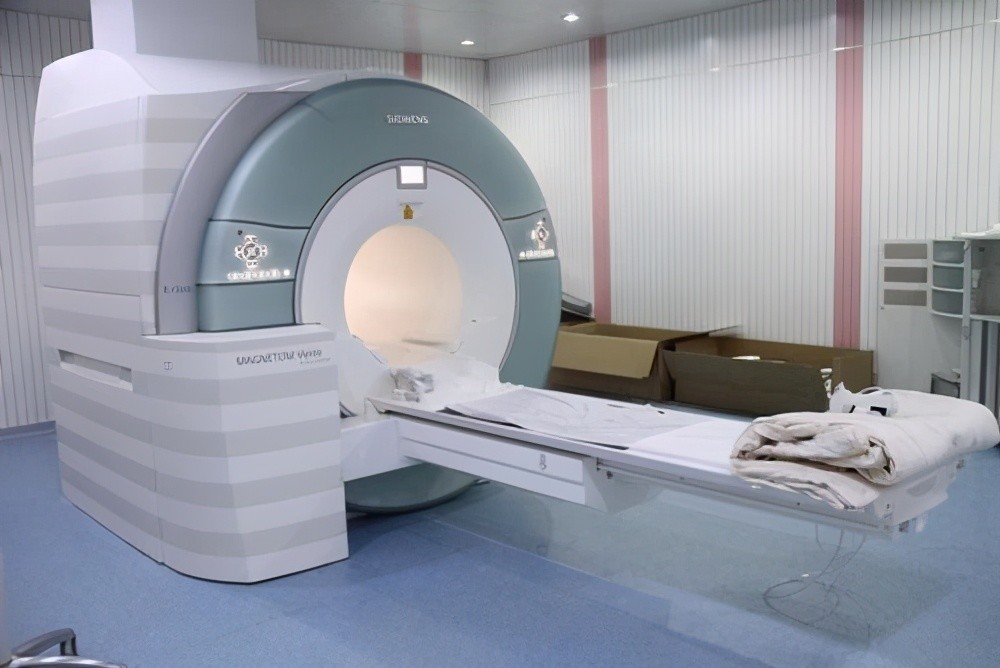 关于二龙路肛肠医院黄牛挂号贵吗，同行收费最低；为什么CT检查只需2分钟，核磁检查却要20分钟?的信息