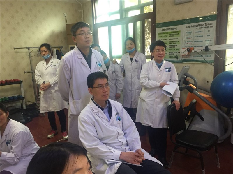 关于中国中医科学院广安门医院挂号号贩子联系方式各大科室全天方式行业领先的信息