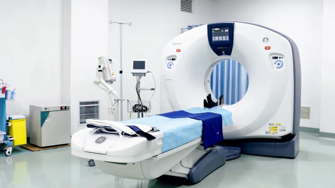 关于回龙观医院黄牛建档专家挂号都可以；磁共振成像清晰还没有辐射，为什么还不能取代CT?的信息