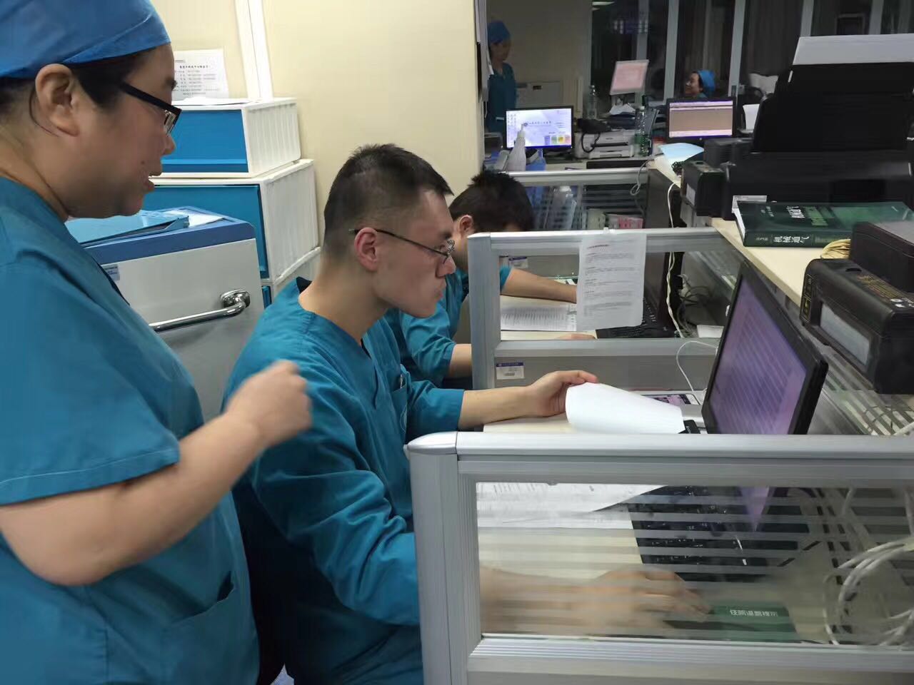 关于北京大学第六医院支持医院取号全程跑腿!的信息