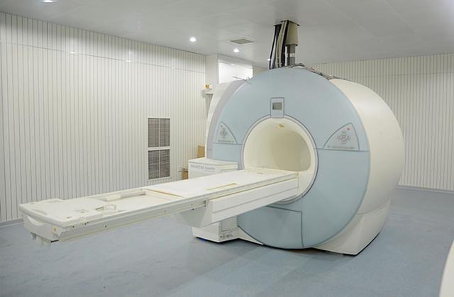 关于博爱医院黄牛帮你解决挂号难题；核磁共振与CT哪个危害大?提醒:3种情况，不建议做核磁共振的信息