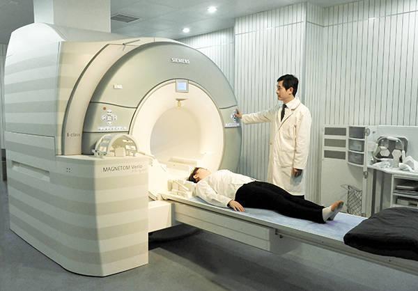 北京儿童医院急求黄牛挂号电话的记得收藏；为什么医生不建议做核磁共振?核磁共振和CT检查，哪一个更好?的简单介绍