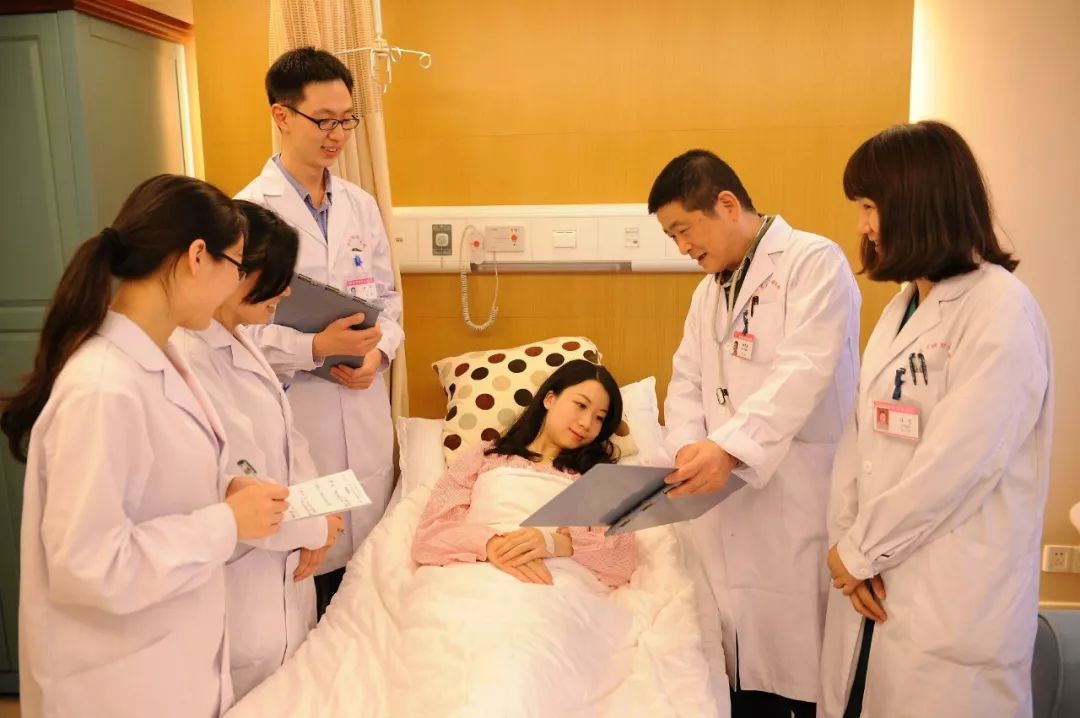 包含重庆市妇幼保健院医院黄牛挂号，互利共赢合作愉快的词条