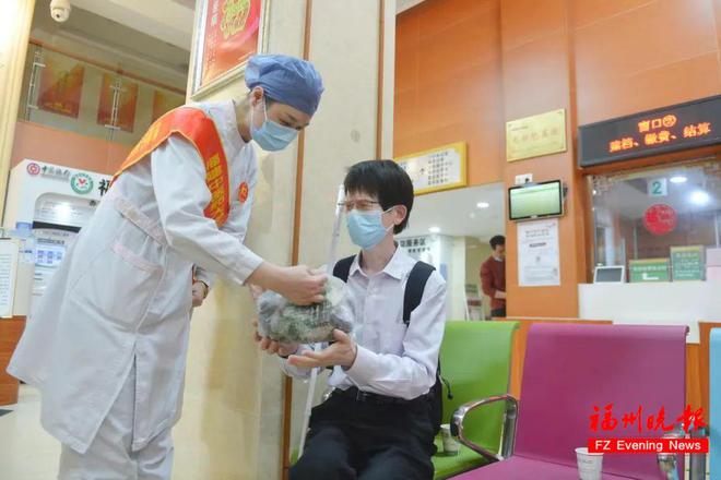 包含广州市中医院医院代诊票贩子挂号，随诊顾问帮您解忧的词条