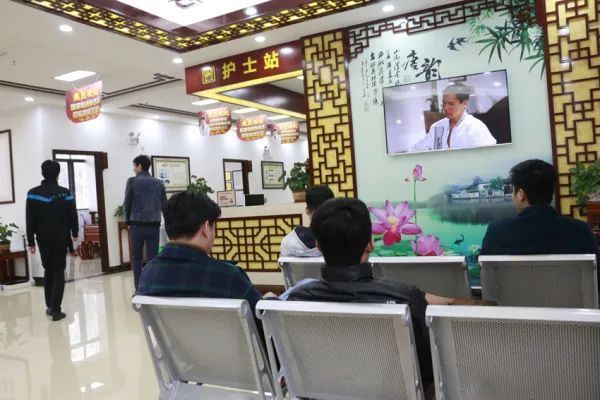 重庆市妇幼保健院医院陪诊代挂，诚信靠谱合理收费的简单介绍