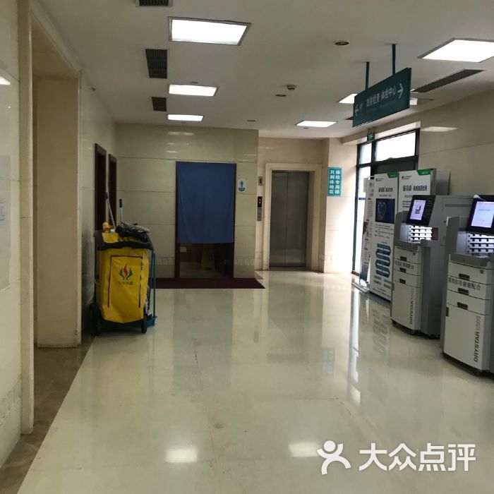关于中国人民解放军总医院第四医学中心医院黄牛挂号，一条龙快速就医的信息