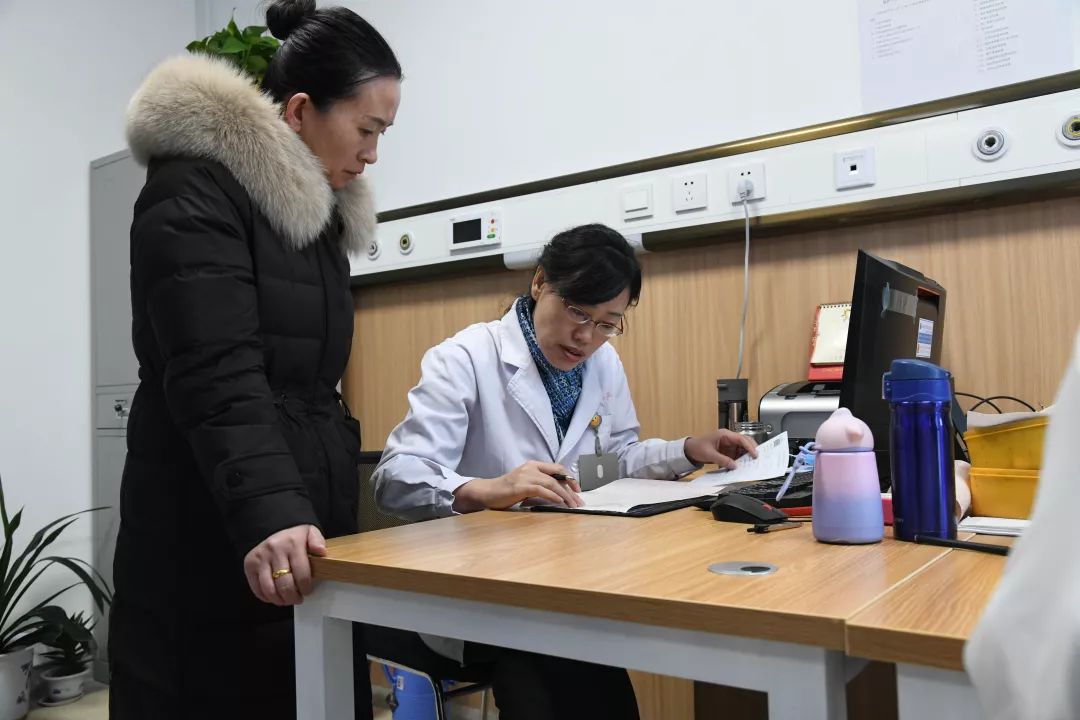 包含内蒙古自治区人民医院医院代诊预约挂号，互利共赢合作愉快的词条