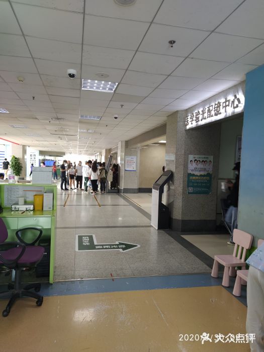 关于天津医科大学第二医院医院号贩子挂号，就诊助手医疗顾问的信息