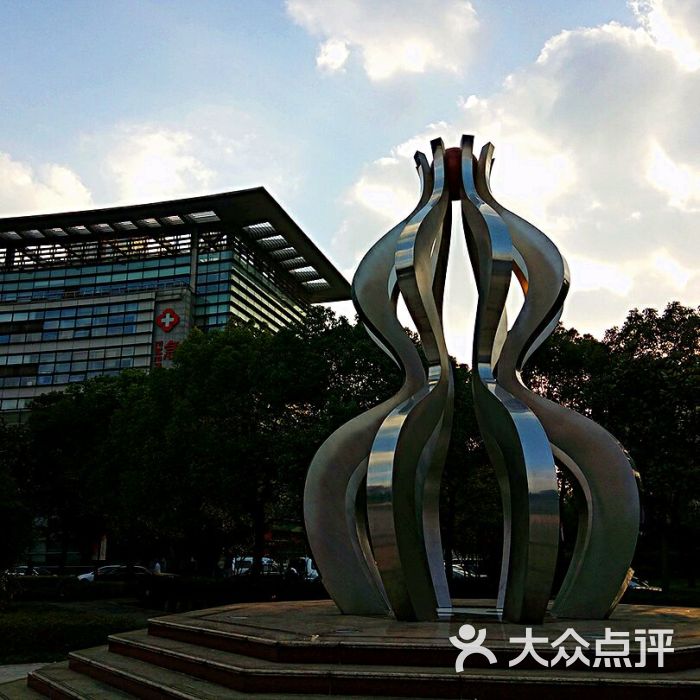上海中医药大学附属曙光医院（张江分院）医院黄牛挂号，您满意我安心的简单介绍