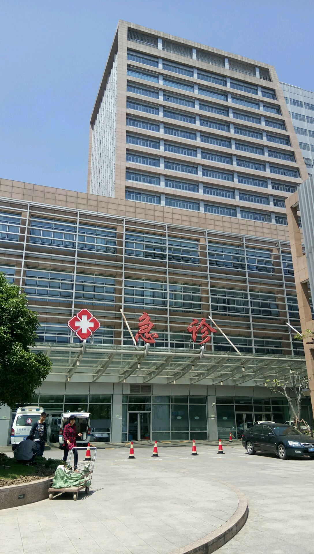 关于上海东方医院医院黄牛挂号，诚信靠谱合理收费的信息