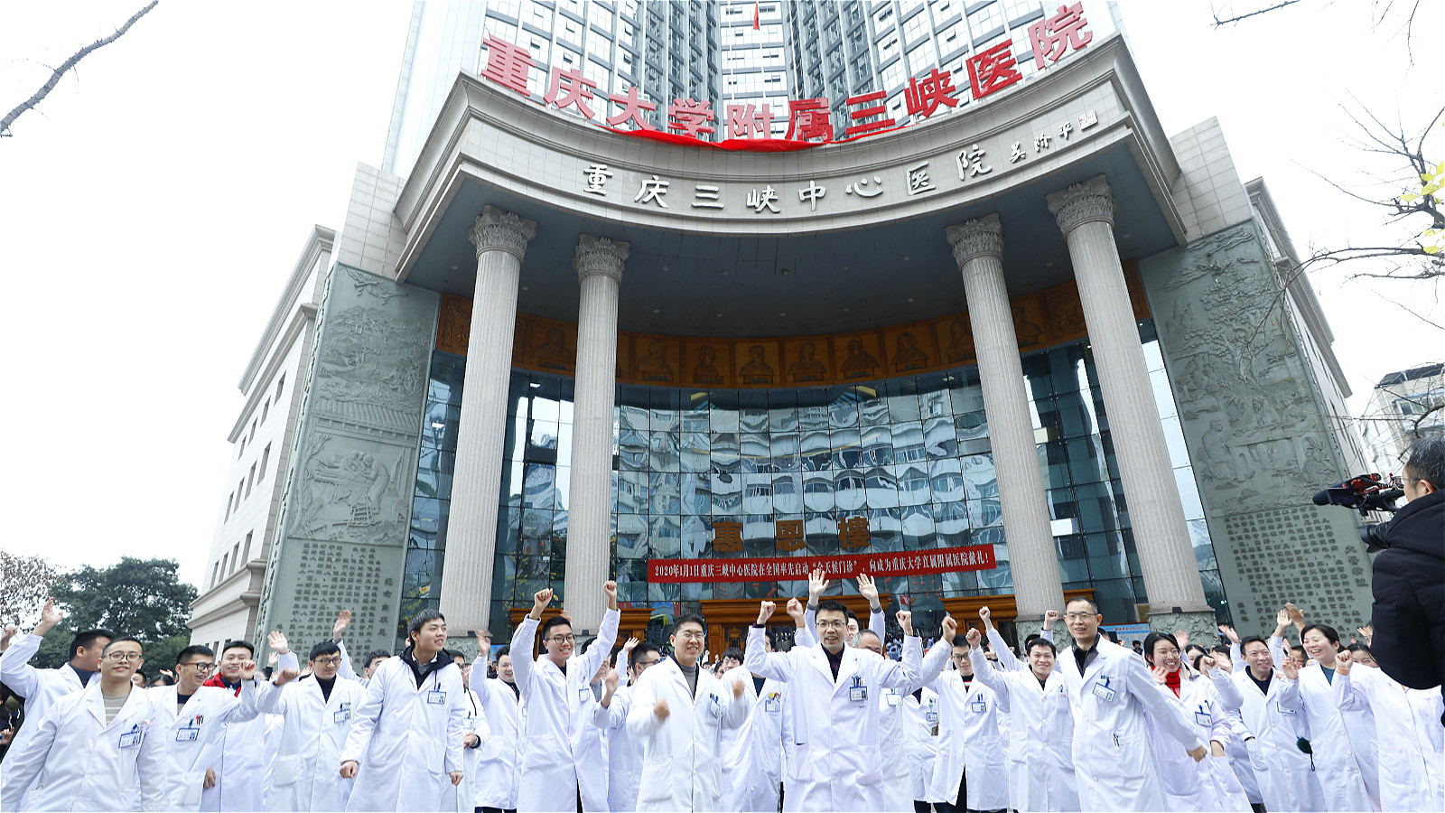 重庆市妇幼保健院医院代诊预约挂号，一条龙快速就医的简单介绍