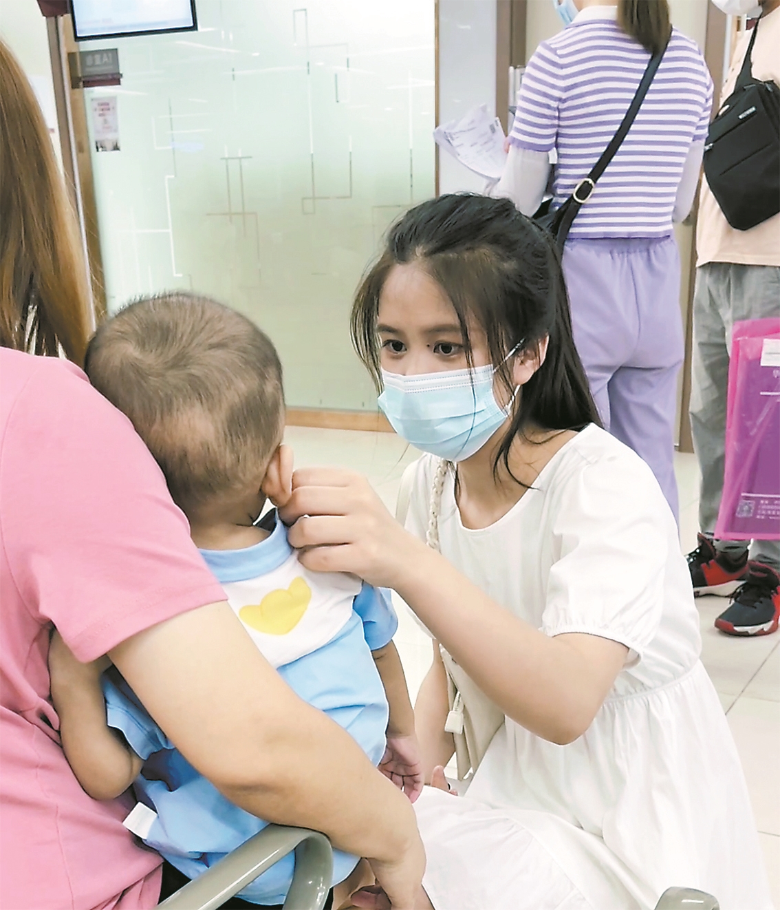 包含大庆市让胡路区人民医院医院跑腿陪诊挂号，就诊助手医疗顾问的词条